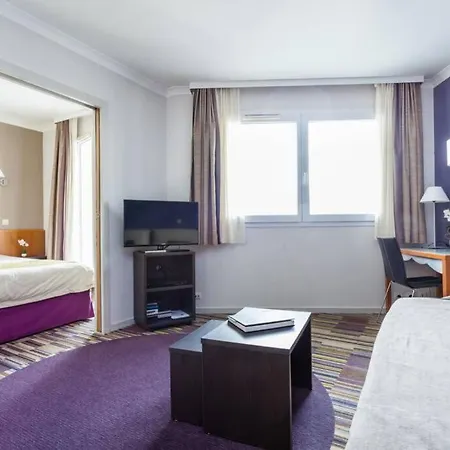 Appartement Lilas Parc 1 - Paris La Defense Courbevoie Exterior photo