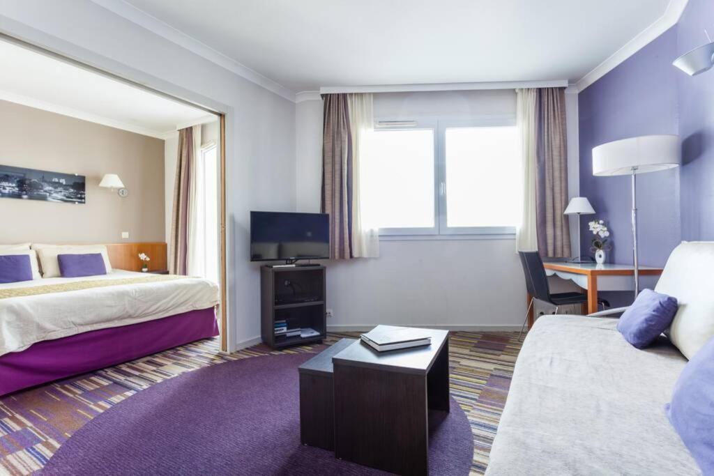 Apartment Lilas Parc 1 - Paris La Defense Courbevoie